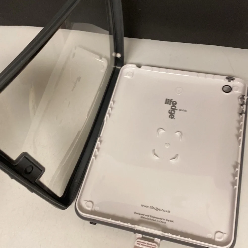 Lifeedge ipad 2 Waterproof Cover Case